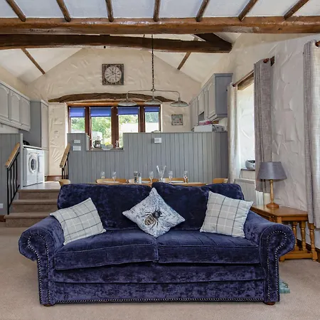 Mill Barn Hot Tub * Castle Carrock